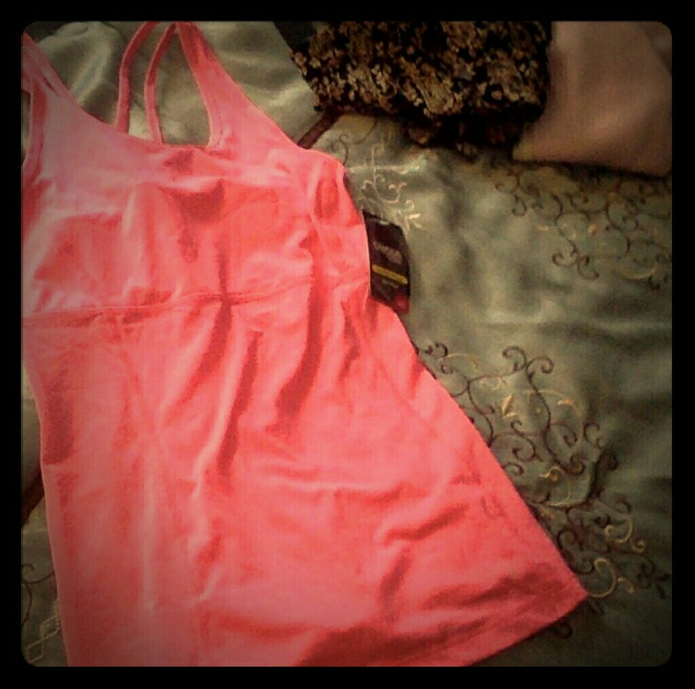 Workout tank